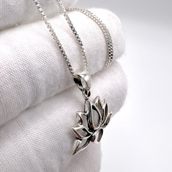 .925 Sterling Silver Lotus Flower Necklace - Picture 3 of 14